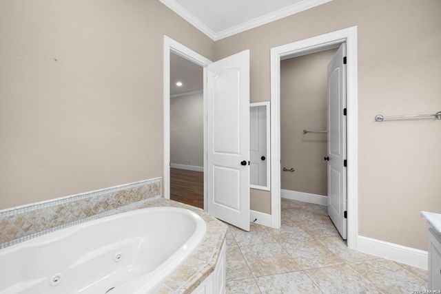 1114 Tuscan Rdg, New Braunfels, TX 78130