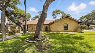 162 Lone Oak, Seguin, TX 78155