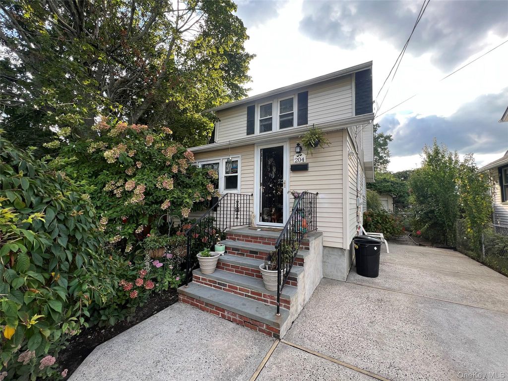 204 Howell Street, Bellmore, NY 11710