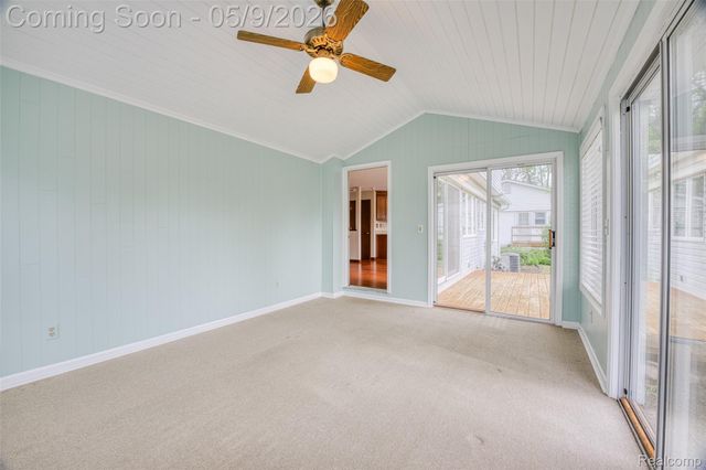 22718 Chestnut Tree, Novi, MI 48375
