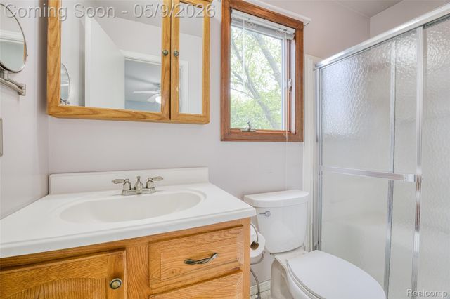 22718 Chestnut Tree, Novi, MI 48375