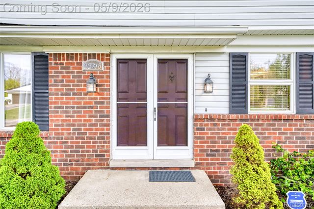 22718 Chestnut Tree, Novi, MI 48375