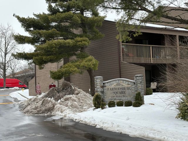 750 Shaker Drive 801, Lexington, KY 40504