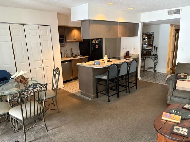 750 Shaker Drive 801, Lexington, KY 40504