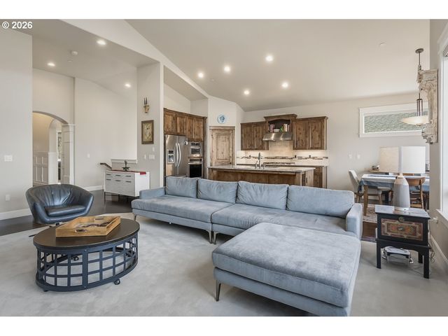 16605 Sw OREGON JADE Ct, Beaverton, OR 97007