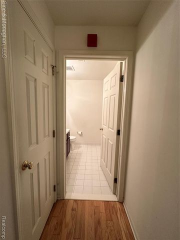 25588 Portico Lane, Novi, MI 48375