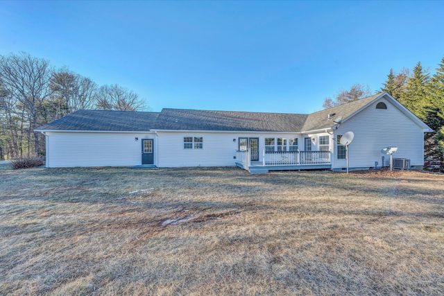 35 Middle Ridge DR, Callaway, VA 24067