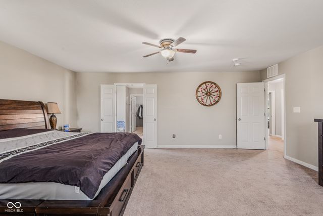 2071 Creek Bank Drive, Columbus, IN 47201