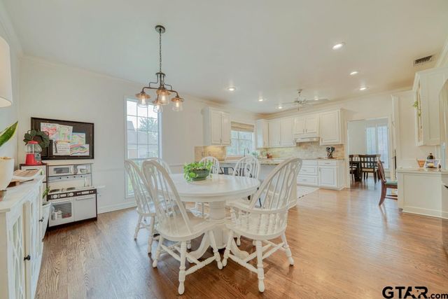 113 Oak Isle Dr., Longview, TX 75605
