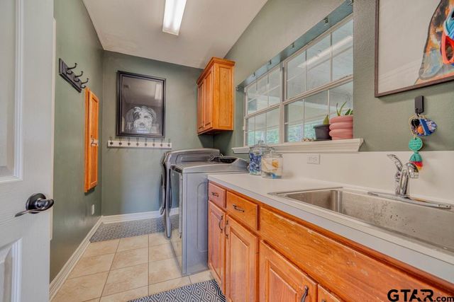 113 Oak Isle Dr., Longview, TX 75605
