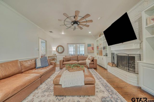 113 Oak Isle Dr., Longview, TX 75605