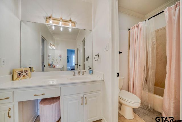 113 Oak Isle Dr., Longview, TX 75605