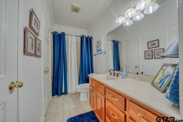 113 Oak Isle Dr., Longview, TX 75605