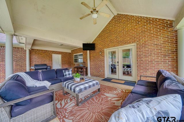 113 Oak Isle Dr., Longview, TX 75605