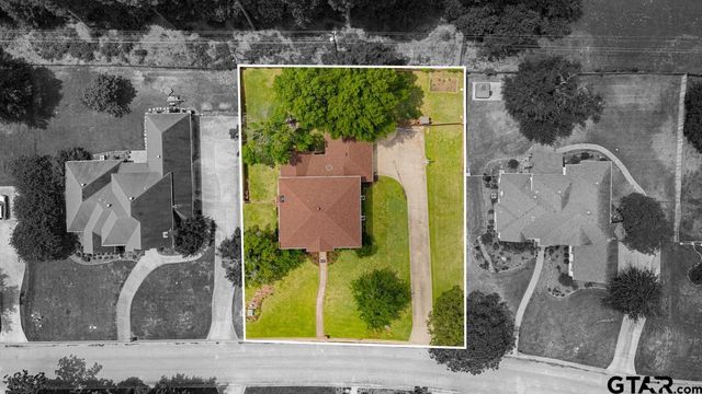 113 Oak Isle Dr., Longview, TX 75605