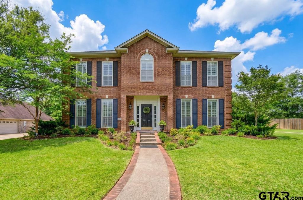 113 Oak Isle Dr., Longview, TX 75605