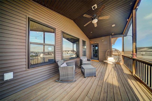 1804 Green Oak Pass, Tiffin, IA 52340