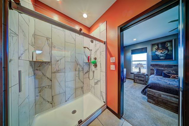 1804 Green Oak Pass, Tiffin, IA 52340