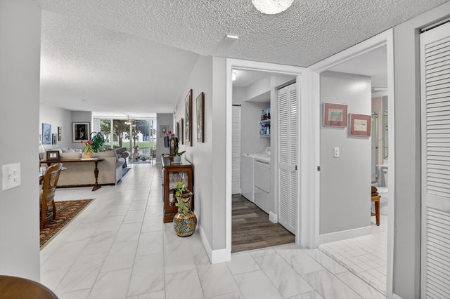 10111 NW 24th Place 105, Sunrise, FL 33322