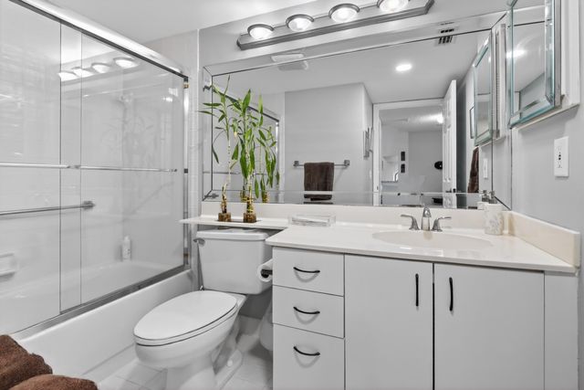 10111 NW 24th Place 105, Sunrise, FL 33322