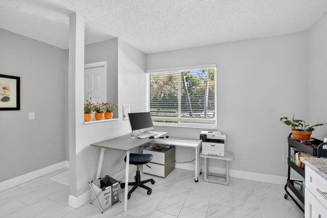 10111 NW 24th Place 105, Sunrise, FL 33322