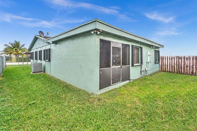 15012 SW 113th Court, Miami, FL 33176