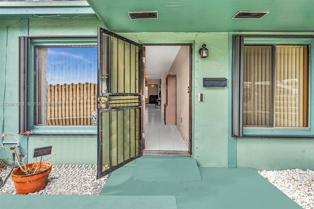 15012 SW 113th Court, Miami, FL 33176