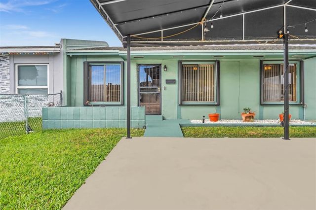 15012 SW 113th Court, Miami, FL 33176