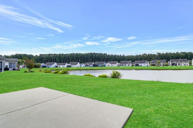 259 Northlake Village Ct, Okatie, SC 29909