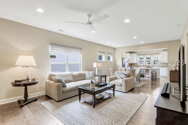 259 Northlake Village Ct, Okatie, SC 29909