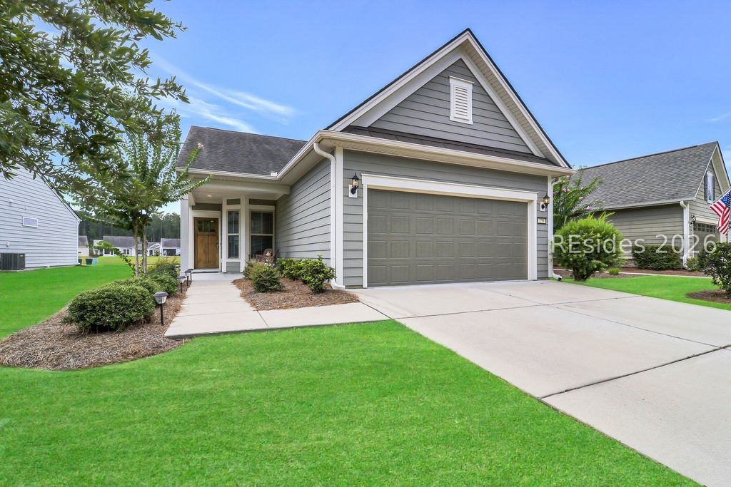 259 Northlake Village Ct, Okatie, SC 29909