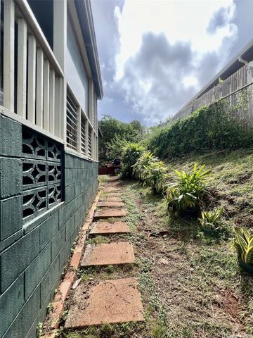 92-522 Akaula Street, Kapolei, HI 96707