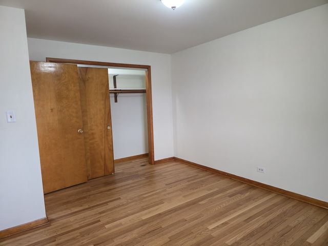 517 Bethel Drive 2S, Joliet, IL 60435