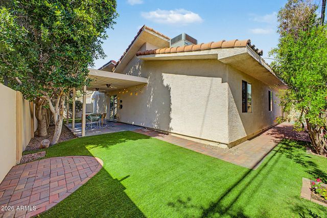 2623 E ROMA Avenue, Phoenix, AZ 85016