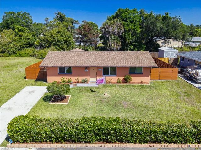 4791 Zana DR, Fort Myers, FL 33905