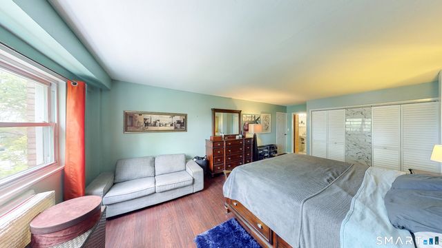 25 Cartright Street 5D, Bridgeport, CT 06604