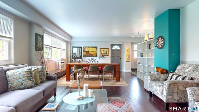 25 Cartright Street 5D, Bridgeport, CT 06604