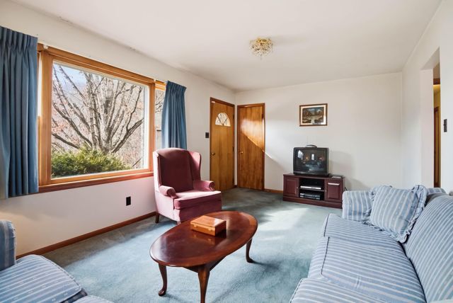 68 Star Gap Road, Stanton, KY 40380