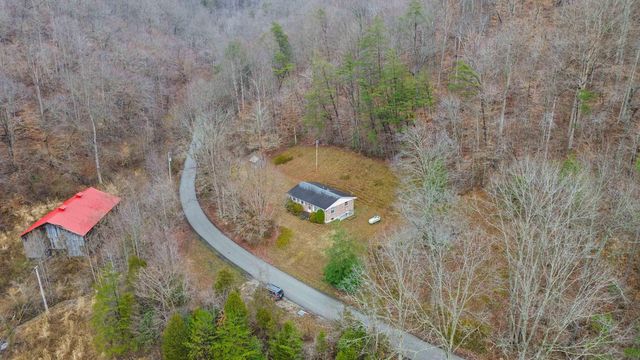 68 Star Gap Road, Stanton, KY 40380