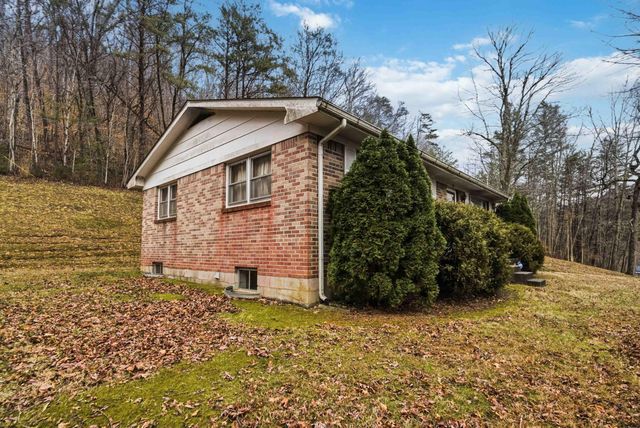 68 Star Gap Road, Stanton, KY 40380