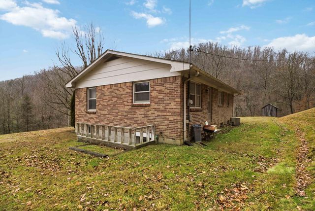 68 Star Gap Road, Stanton, KY 40380