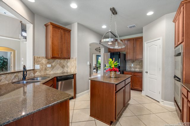 10500 Hunter Heights, Schertz, TX 78154