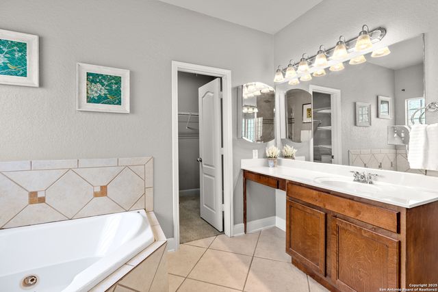 10500 Hunter Heights, Schertz, TX 78154