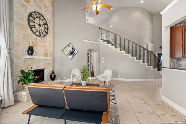 10500 Hunter Heights, Schertz, TX 78154