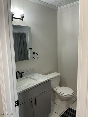 88 N Carpenter Road, Brunswick, OH 44212