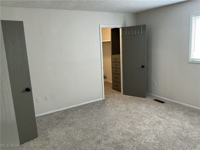 88 N Carpenter Road, Brunswick, OH 44212