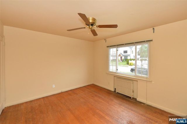 10 Williamson Place, Fair Lawn, NJ 07410