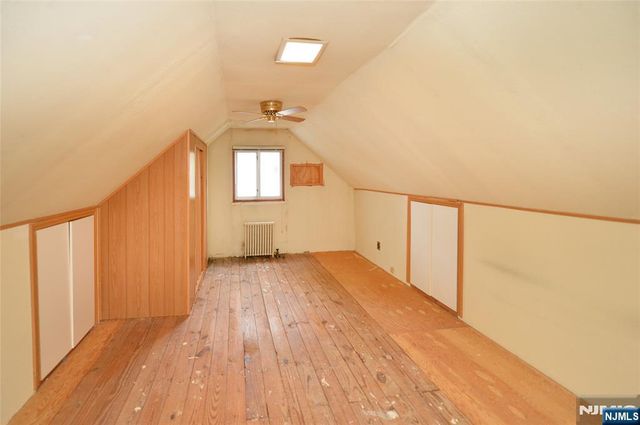 10 Williamson Place, Fair Lawn, NJ 07410