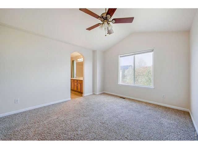426 Heritage Ln, Johnstown, CO 80534