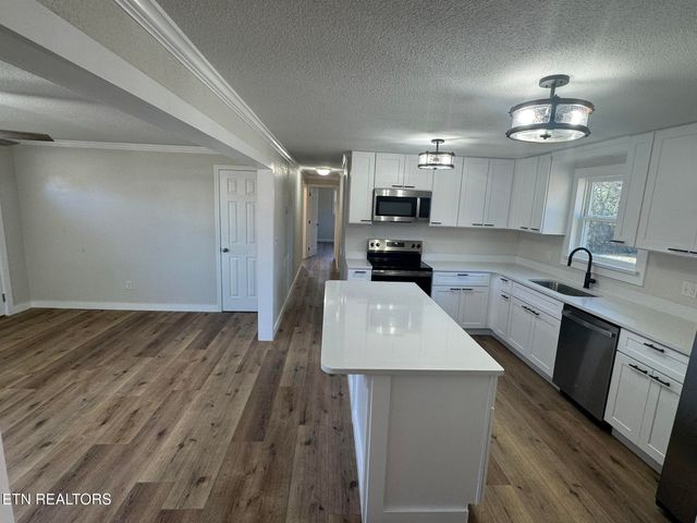 263 County Road 500, Englewood, TN 37329